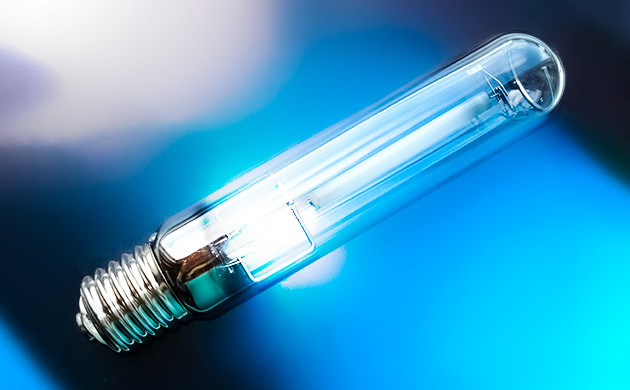 История ламп ДНаТ